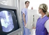 Кому показан рентген желудка с барием?